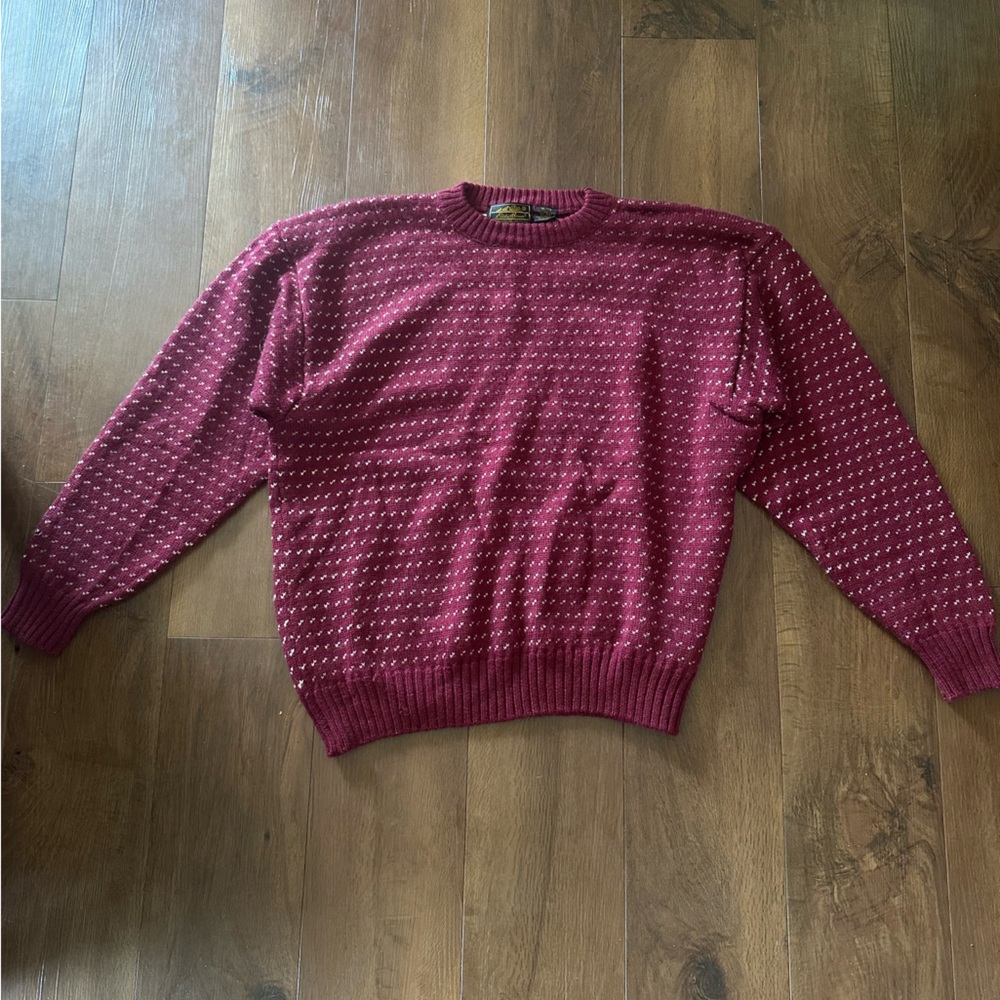 Red and white XL Eddie Bauer sweater